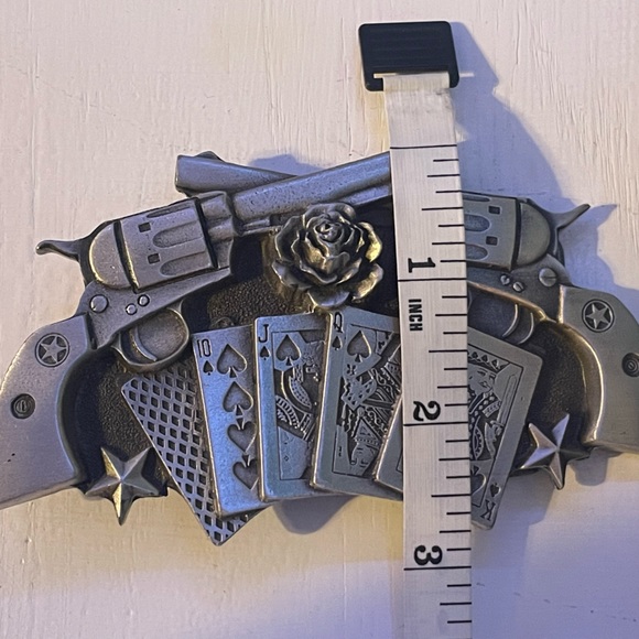 Buckle - Picture 5 of 5